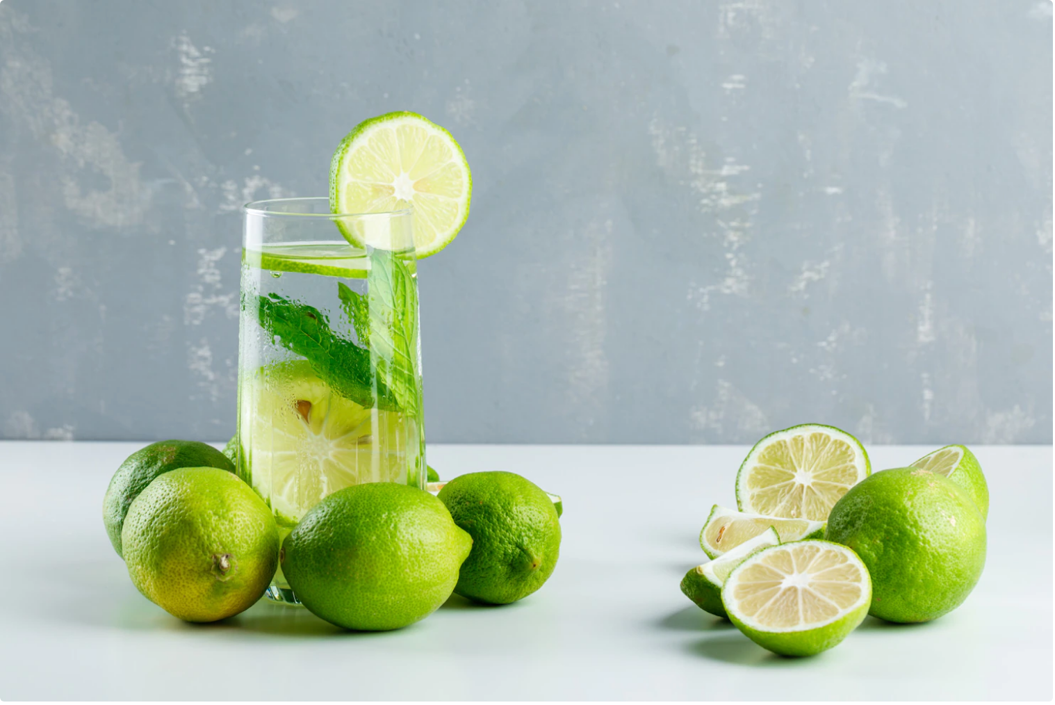 Binge-Eating Breakfast Is Blasé – Switch To Super-Charger Smoothies And Juices